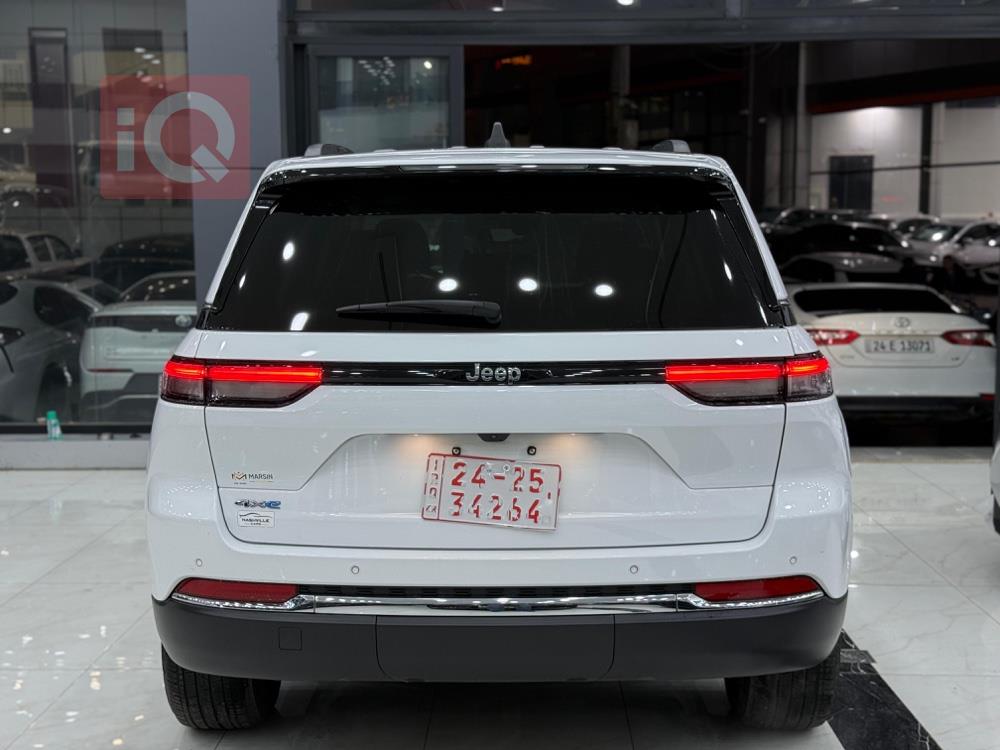 جيب جراند شيروكي